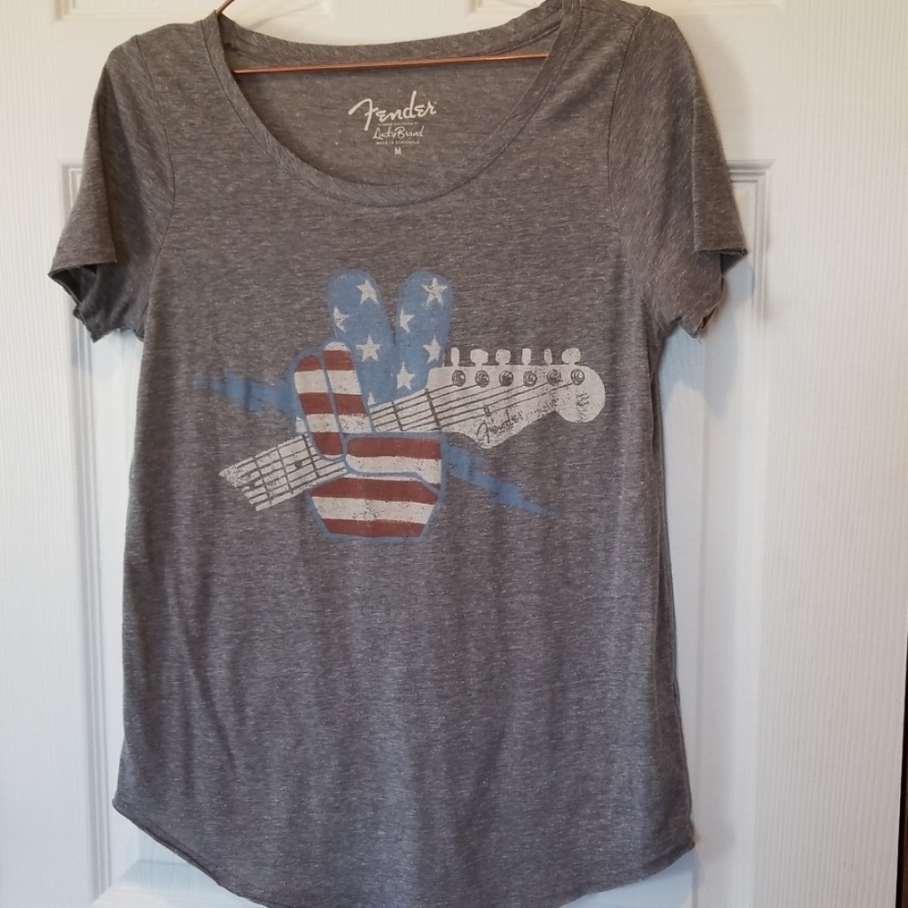 Lucky Brand T Shirt